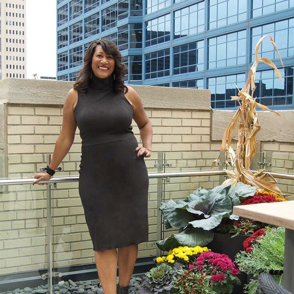 Meet your Posher, Dorri